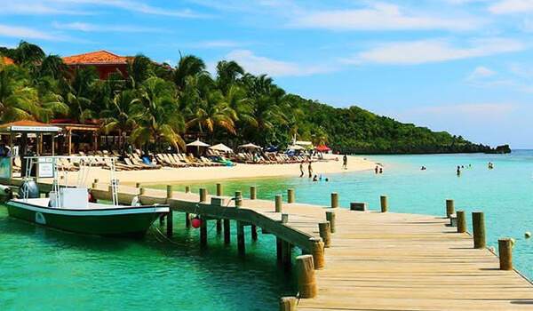 Beaches in Roatan