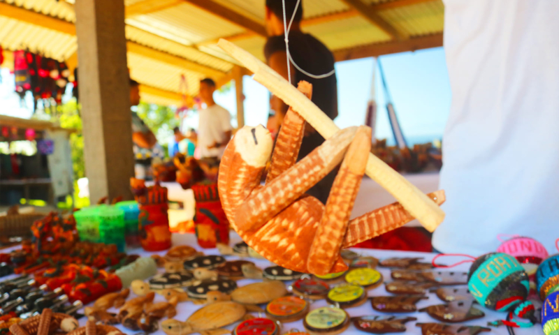 roatan shopping tour