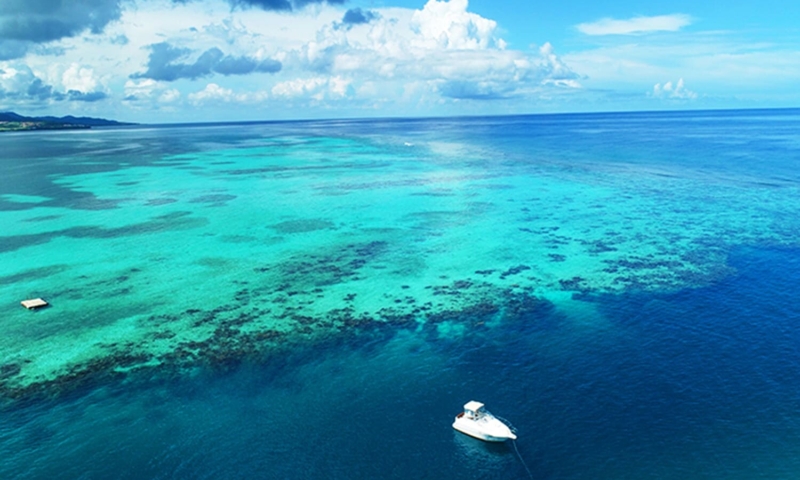 roatan private charters