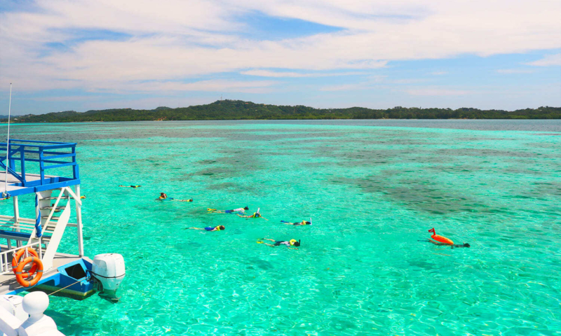 roatan 3 stop snorkel adventure