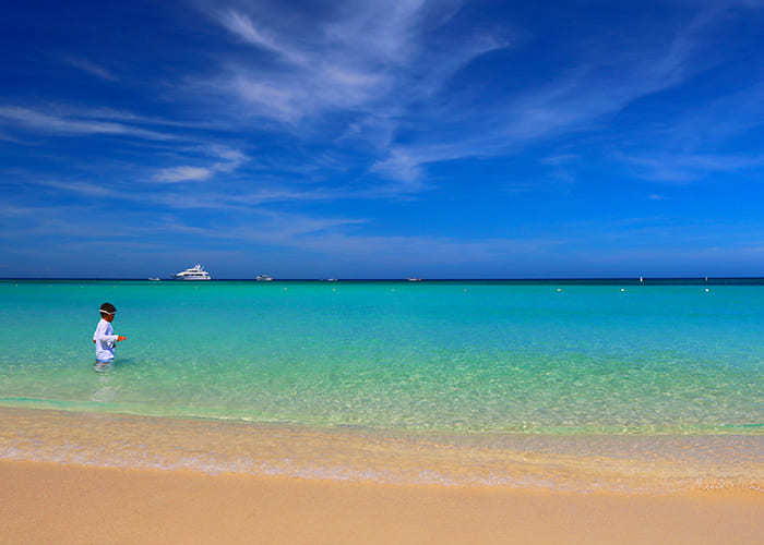 roatan beach cruise excursion