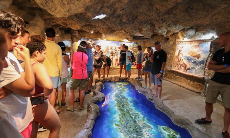 Gumbalimba Park coxen cave