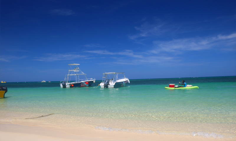 Roatan West Bay beach