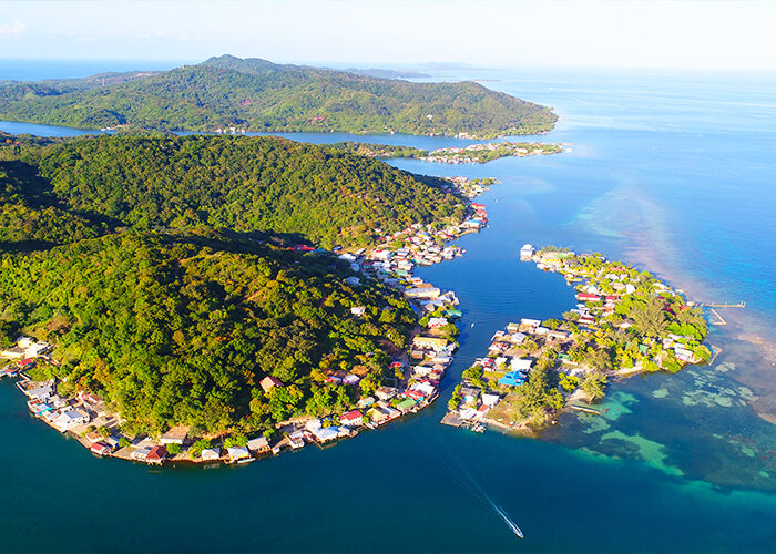 roatan off the beaten path