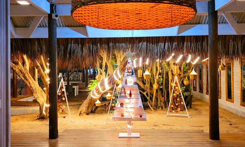 san simon west bay roatan