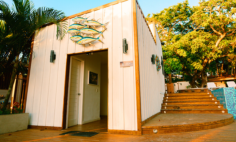 blue roatan beach club