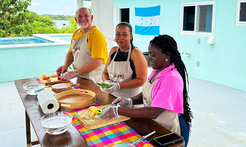 roatan cooking class tour